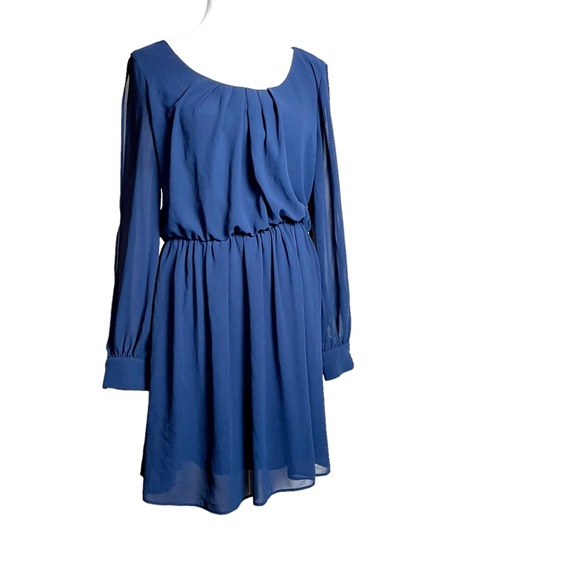 I.N. San Francisco Dresses & Skirts - I.N. San Francisco Sheer Long Sleeve Cocktail Dress Blue Size Large